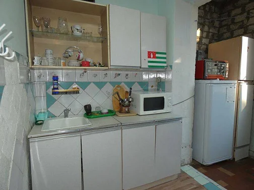 2х-комнатная квартира Агрба 13 кв 32, Пицунда Фото: 3 из 12