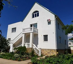 "Белый" частный сектор