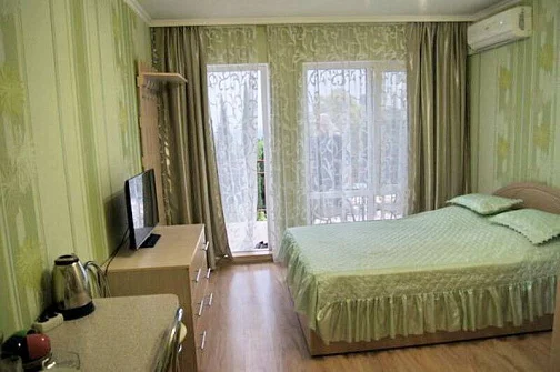 "Удачный" гостевой дом, Гурзуф Фото: 14 из 51