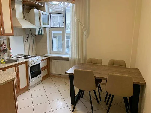 "Современная квартира в центре Ялты" 2х-комнатная квартира, Ялта Фото: 3 из 19