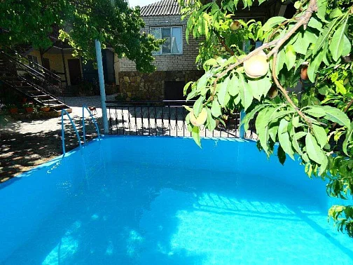 "Зеленый дворик Гульсум" гостевой дом, Морское Фото: 4 из 52