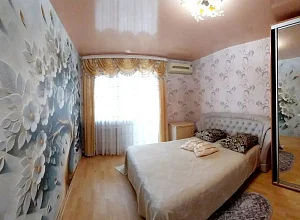 Отдых в Феодосии   Украинская 11 кв 99 - снять посуточно