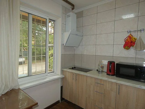 2х-комнатная квартира Агрба 3/2 кв 4, Пицунда Фото: 4 из 16