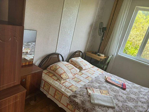 "У Саркиса и Аллы" частный сектор, Пицунда Фото: 13 из 23