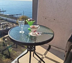 "У моря" квартира-студия