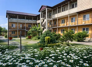 "Шале у Моря" гостевой дом Цандрипш