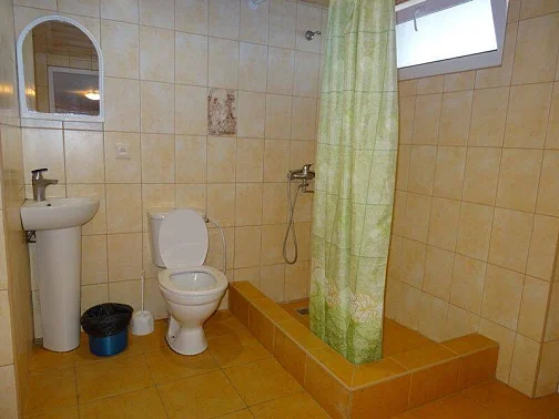 Частный сектор Сосновая 6, Гагра Фото: 33 из 35