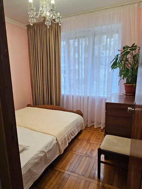 3х-комнатная квартира Абазгаа 51/1 кв 81, Гагра Фото: 14 из 23
