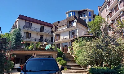 "Виктория" мини-гостиница, Гагра Фото: 1 из 48