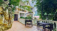 "Цикломен" (У Романа) гостевой дом, Гагра
