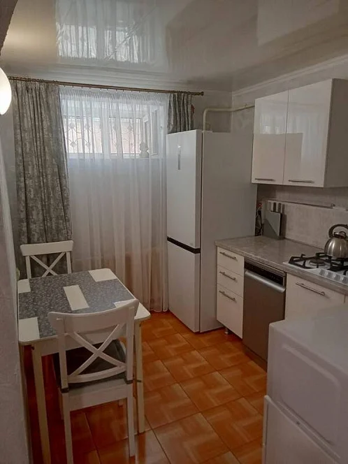 1-комнатная квартира Грибоедова 15, Геленджик Фото: 2 из 14