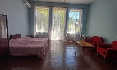 2х-комнатная квартира Аиааира 90, Сухум Фото: 1 из 15