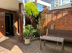 "В центре" этаж  Сочи