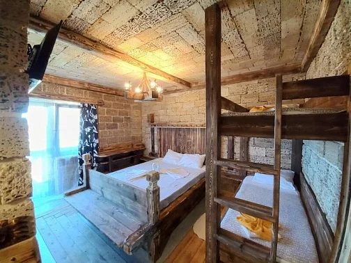 "Семейный клуб Замок" гостевой дом, Кучугуры Фото: 36 из 50