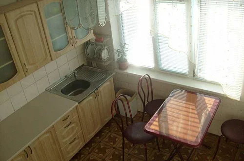 2х-комнатный с кухней Фото: 2 из 14