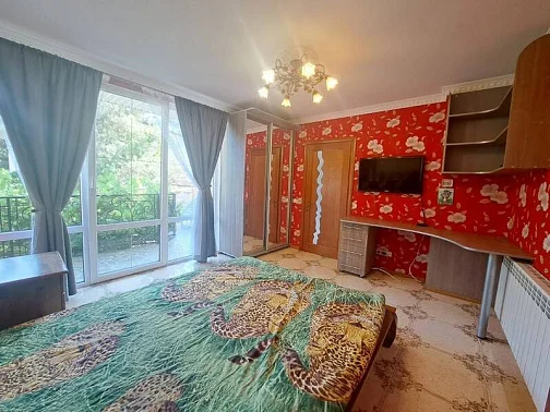 "На Бассейной" дом под-ключ, Ялта Фото: 19 из 24