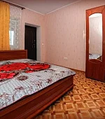 "3х-местный"