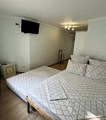 "Люкс 2х-комнатный с кухней"