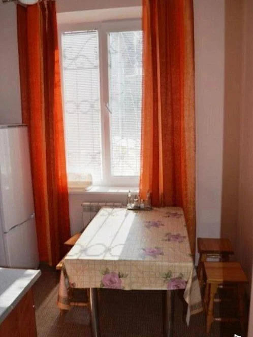 2х-комнатная квартира Ленинградская 14, Гурзуф Фото: 5 из 15