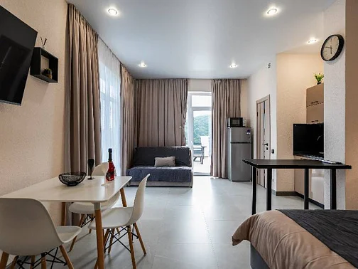 "Апартаменты Люкс с террасой и бассейном" апарт-отель, Абрау-Дюрсо Фото: 16 из 37