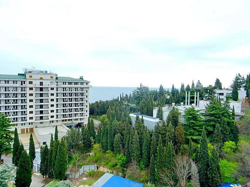 2х-комнатная квартира с панорамным видом Краснофлотская 1, Алушта Фото: 2 из 3