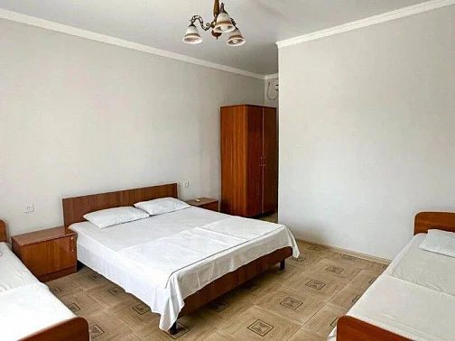 "Тихая гавань" гостевой дом, Пицунда Фото: 30 из 51