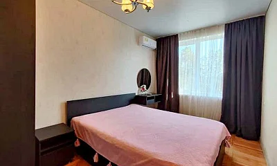 2х-комнатная квартира Абазгаа 65/1 кв 55, Гагра Фото: 1 из 16