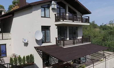 "Лазурь" часть дома под-ключ, Алушта Фото: 1 из 20