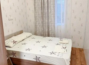 Отдых в Гагре 3х-комнатная  Авидзба 12 кв 8 - снять посуточно