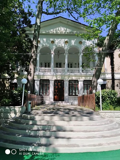 "На Пушкинской" гостевой дом, Ялта Фото: 2 из 4
