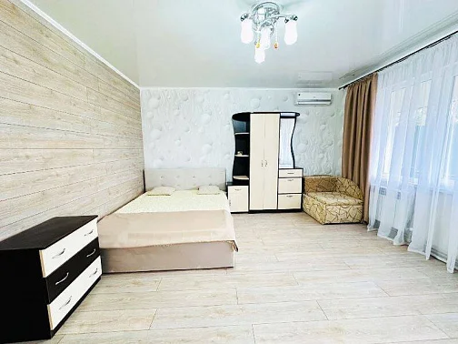 "С видом на море и горы" этаж под-ключ, Гурзуф Фото: 15 из 32