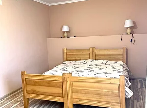 2х-комнатный коттедж  Революционная 27 Феодосия