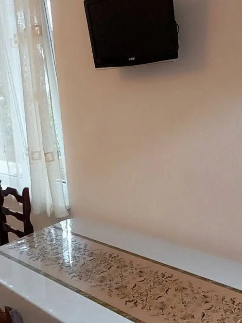 2х-комнатная квартира Черкесская 3, Гагра Фото: 10 из 14