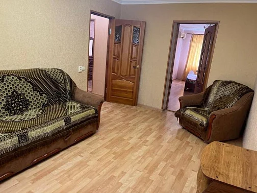3х-комнатная квартира Абазгаа 53/4 кв 82, Гагра Фото: 6 из 12