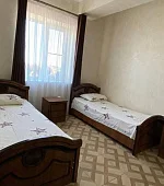 "5-местный с балконом"