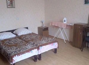 Отдых в Евпатории   Демышева 4/2 кв 11 - квартиры снять посуточно