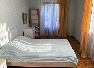 Отдых в Сухуме 3х-комнатная  Ладария 20 кв 15 - квартиры снять посуточно