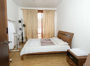 Отдых в Гудауте 2 комнаты в 3х-комнатной квартире Тарнава 18 кв 40 - снять посуточно