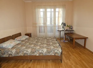 Пицунда   Агрба 7/1 кв 6 - квартиры снять посуточно