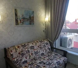 "На Южных культурах" квартира-студия