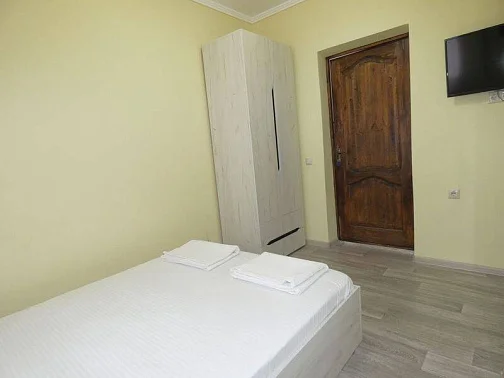 Частный сектор Адыгаа 87, Гагра Фото: 19 из 39