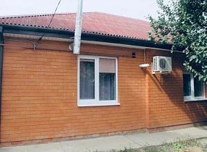 Дом  Морская 218 Ейск