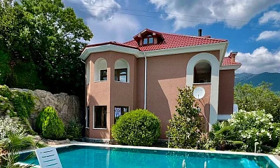 "350м2" дом под-ключ, Ялта Фото: 1 из 50