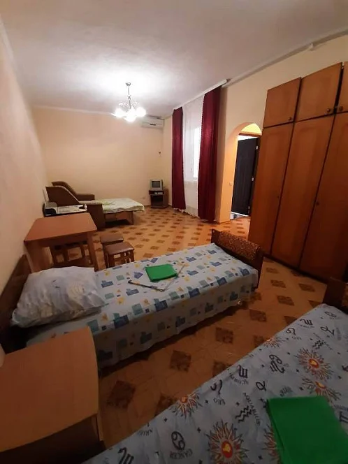 "Камелия" эллинг, Приветное Фото: 15 из 21