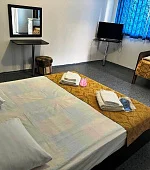 "Полулюкс 2+1" 3х-местный