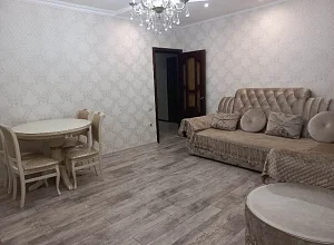 Отдых в Гагре 3х-комнатная  Абазгаа 53/3 кв 40 - квартиры снять посуточно