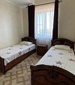 "4х-местный с балконом"