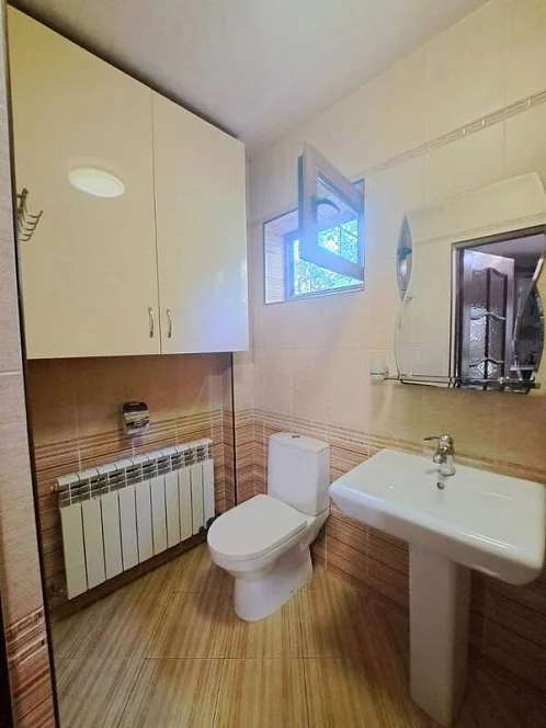 "На Бассейной" дом под-ключ, Ялта Фото: 24 из 24