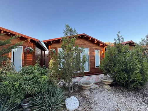 "Villa Leon" гостевой дом, Заозёрное Фото: 4 из 48