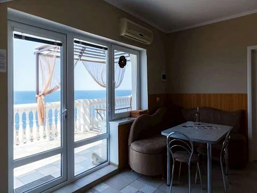 "Морская Феерия" мини-гостиница, Севастополь Фото: 35 из 51